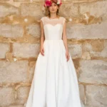 Robe de mariée simple et élégante trapeze année 50 Alesandra Paris robe KELLY