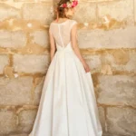 Robe de mariée simple et élégante trapeze année 50 Alesandra Paris robe KELLY