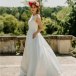 Robe de mariée simple et élégante trapeze année 50 Alesandra Paris robe KELLY